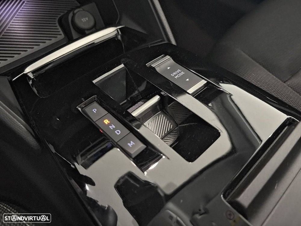 Citroën C4 X 1.2 Hybrid Plus e-DSC6 - 20