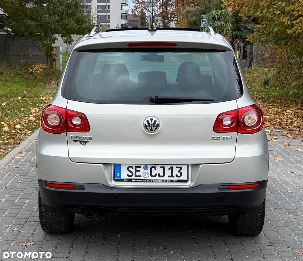 Volkswagen Tiguan - 3