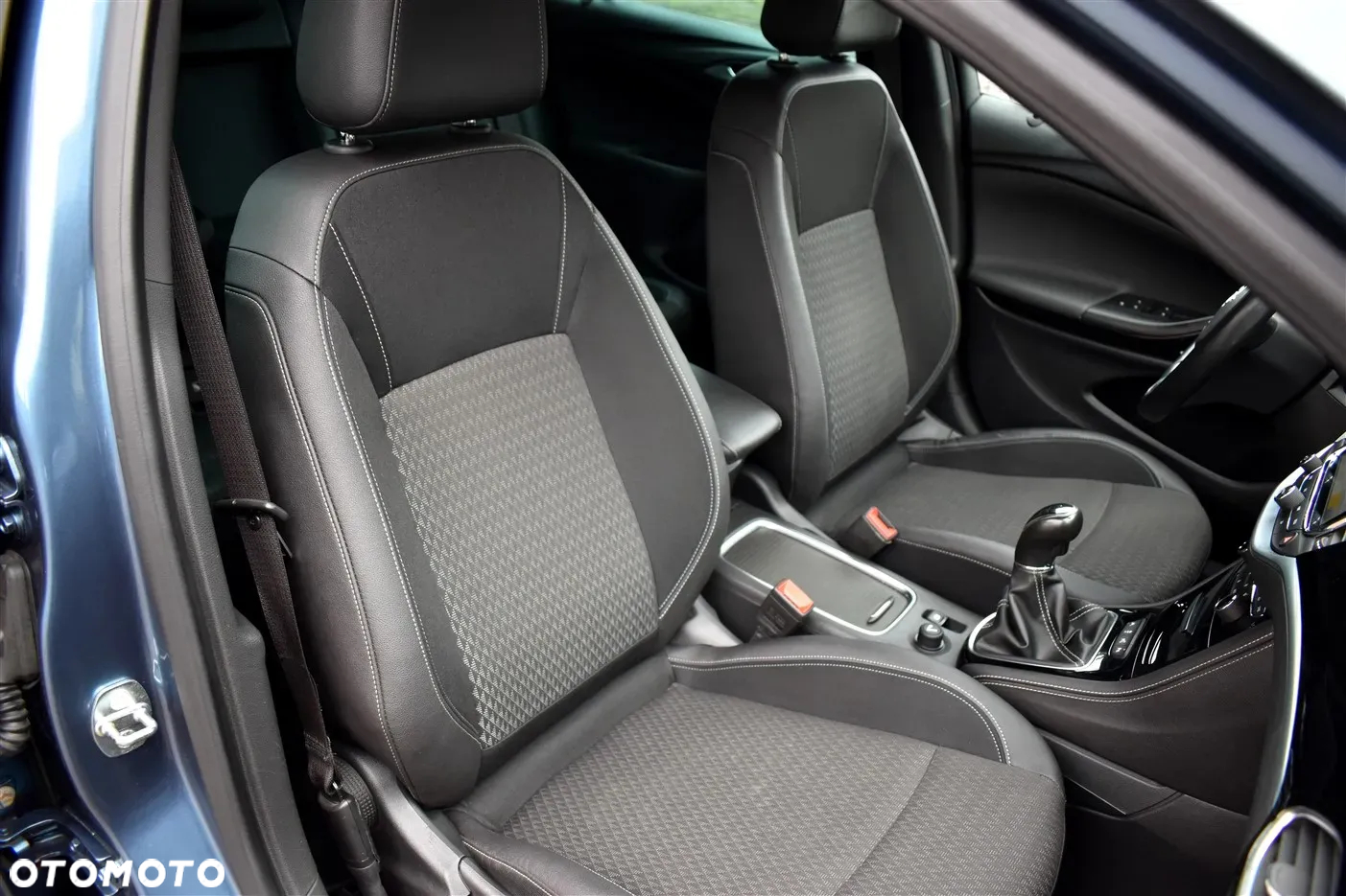 Opel Astra 1.4 Turbo Start/Stop Innovation - 25