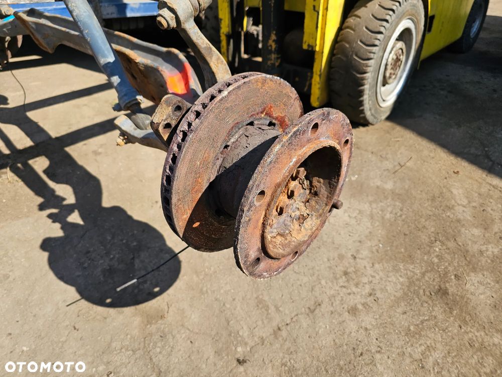ZWROTNICA PIASTA PRZEDNIA LEWA RENAULT MIDLUM DXI FELGI 17.5 6 SZPILEK 06-14 rok - 3