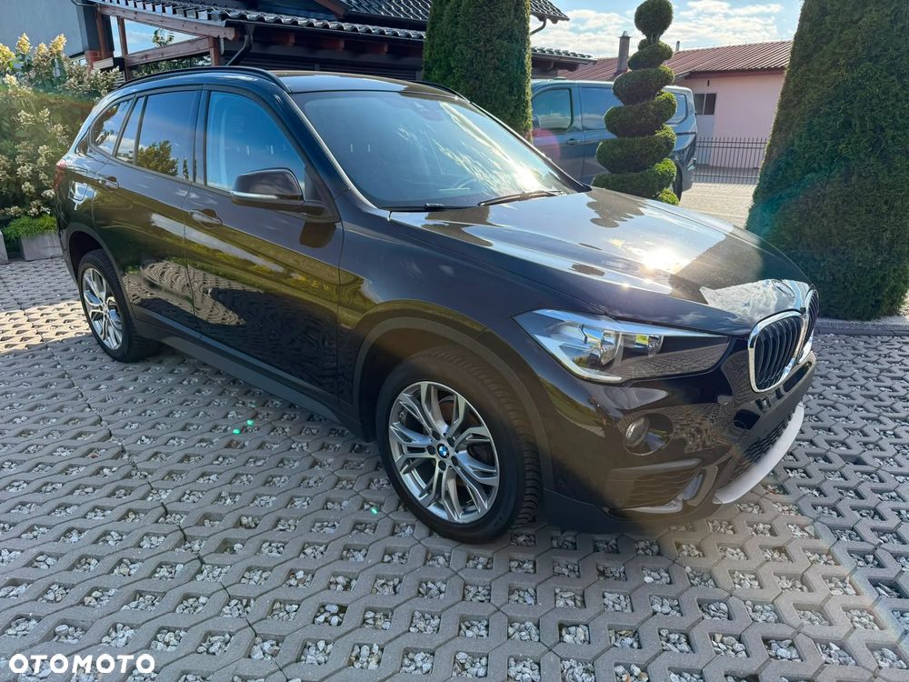 BMW X1 sDrive18i GPF - 3