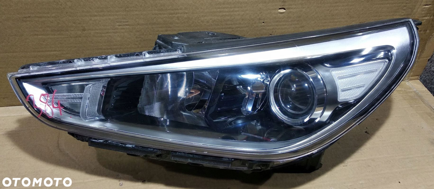 Hyundai i30 3 III 17- lampa lewa przód przednia - 2