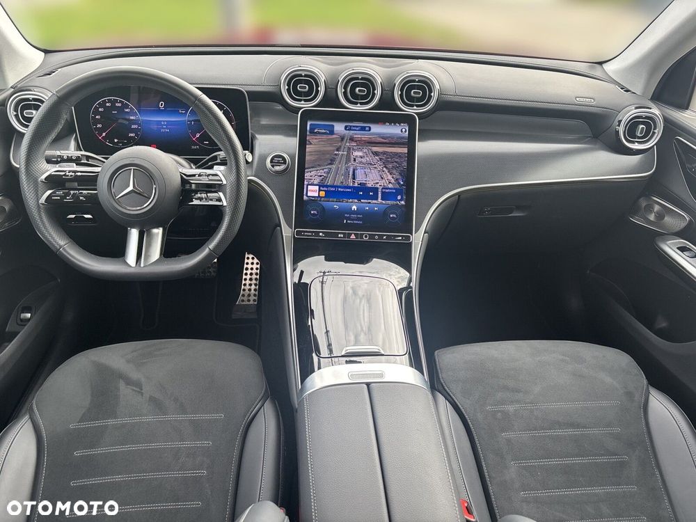 Mercedes-Benz GLC 2025