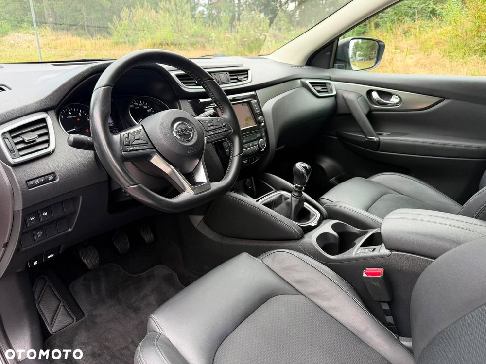 Nissan Qashqai 1.3 DIG-T Tekna - 19