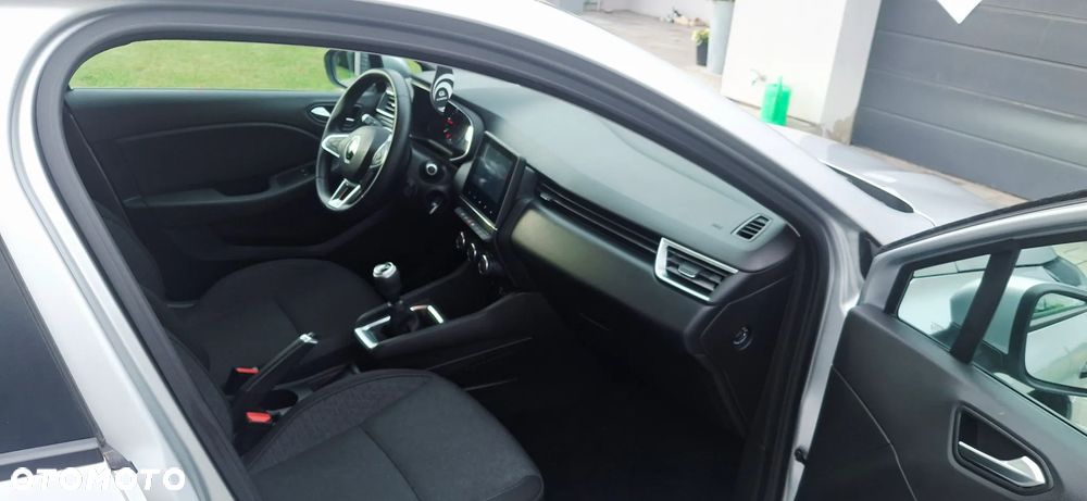 Renault Clio BLUE dCi 85 BUSINESS EDITION - 13