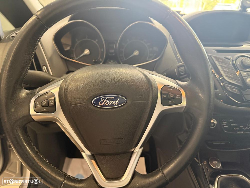 Ford B-Max 1.5 TDCi Titanium - 9