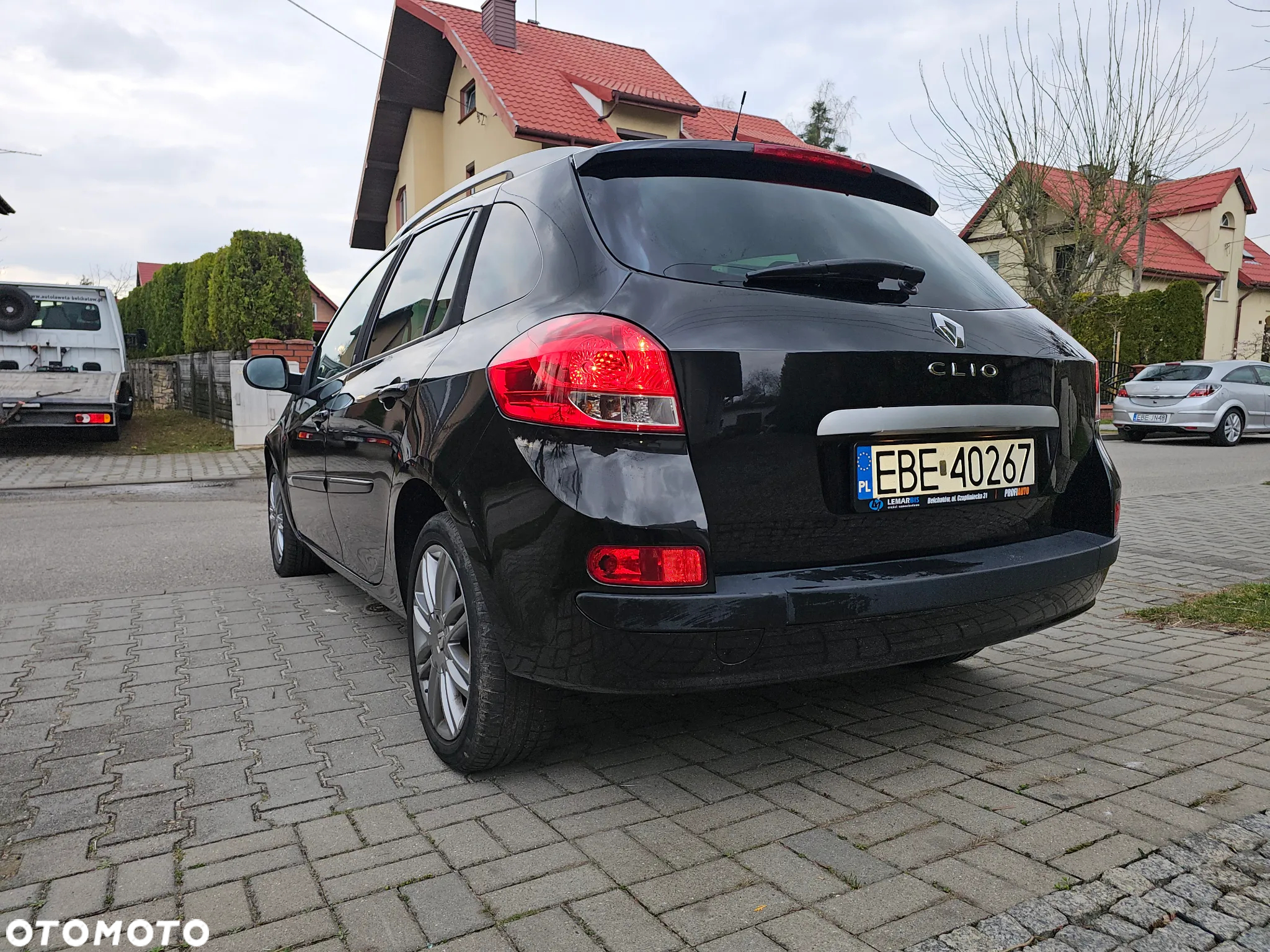 Renault Clio TCe 100 Grandtour Night and Day - 27