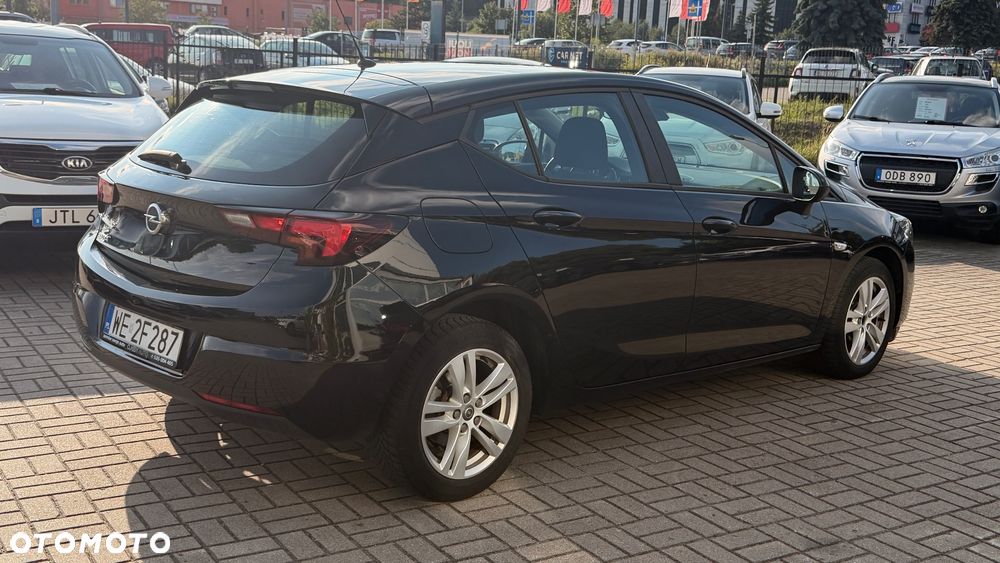 Opel Astra - 11