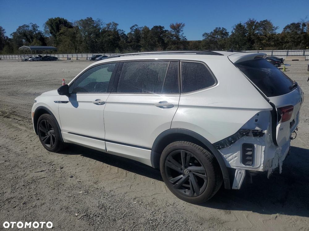 Volkswagen Tiguan - 2