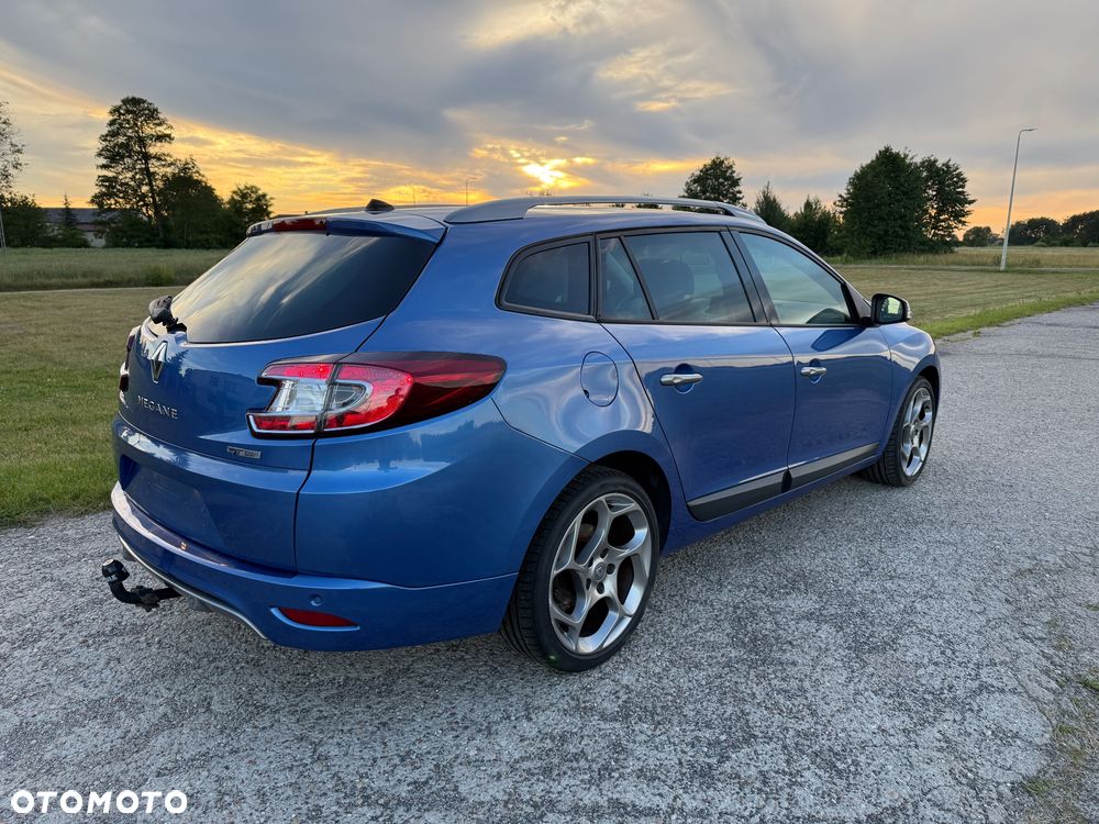Renault Megane TCe 180 GT - 6