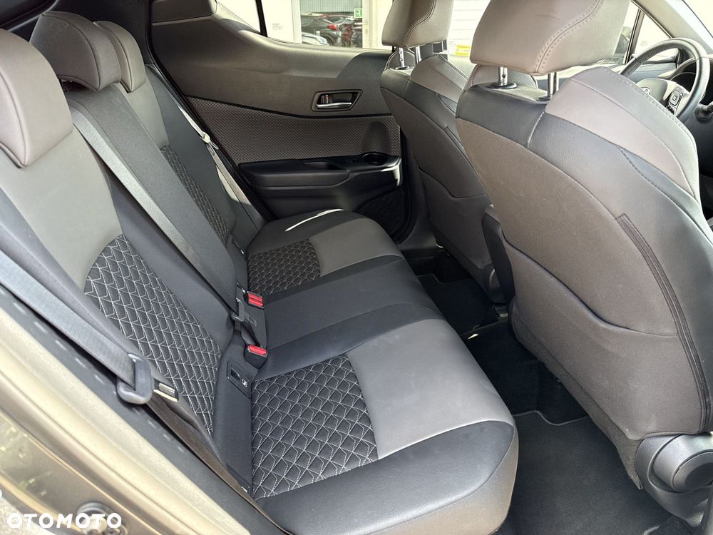 Toyota C-HR 1.8 Hybrid Executive - 9