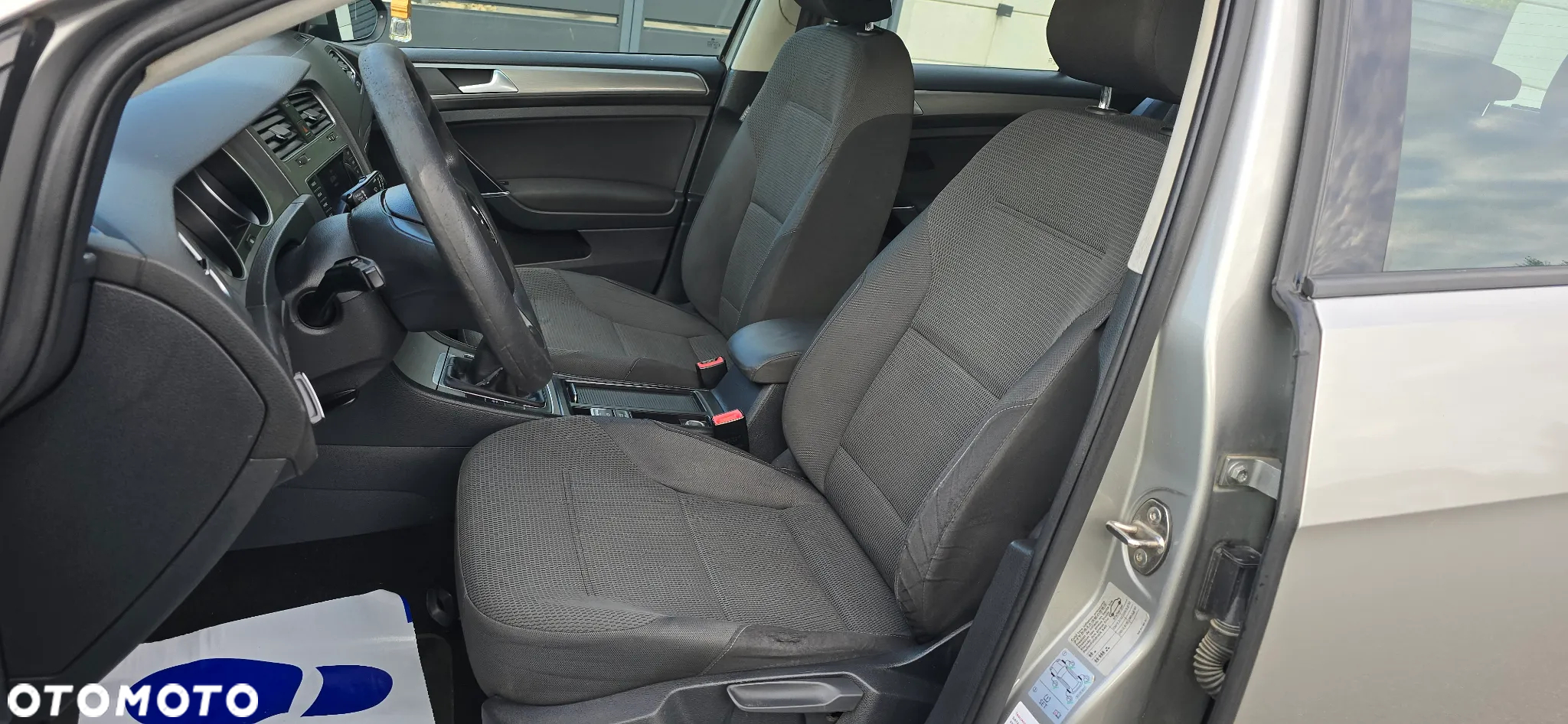 Volkswagen Golf 1.6 TDI BlueMotion Technology Trendline - 31
