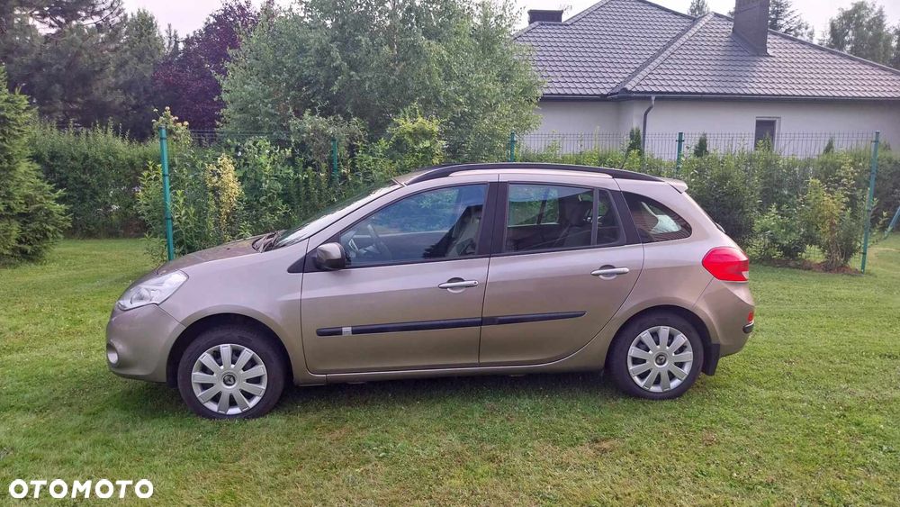 Renault Clio - 9