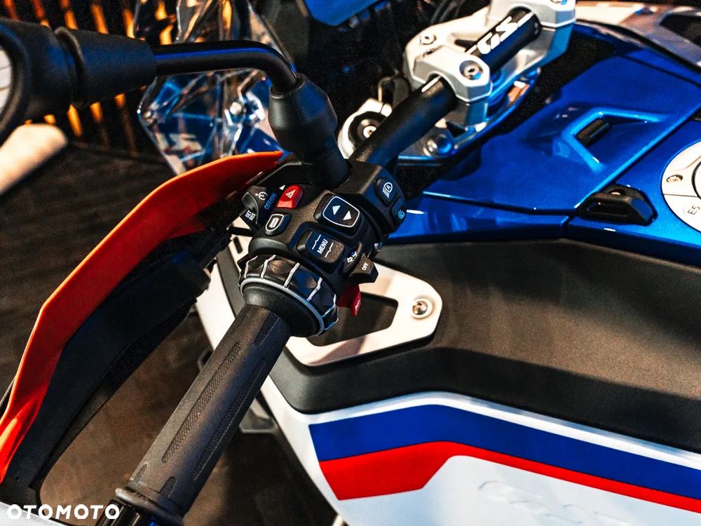 BMW R - 6