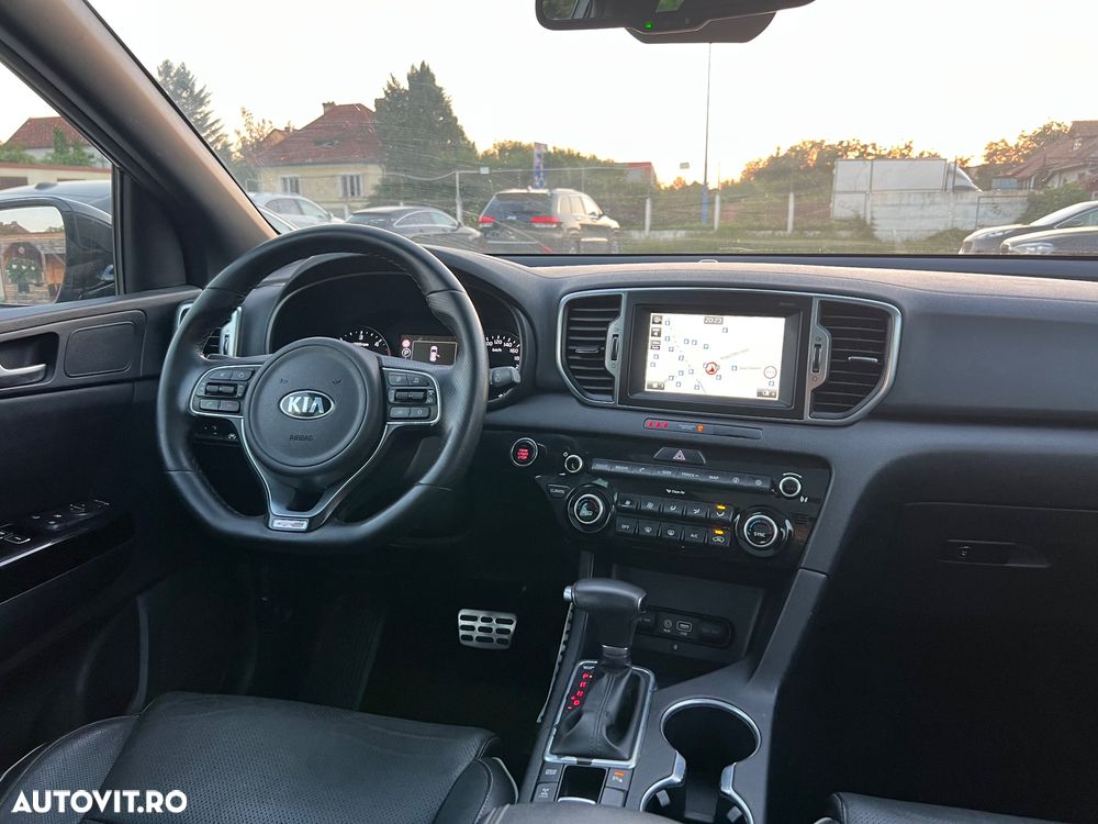 Kia Sportage 2,0 CRDI AWD Aut. GT Line - 5