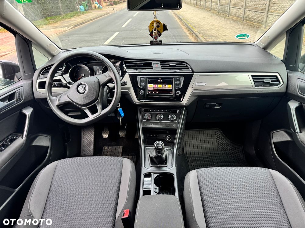 Volkswagen Touran 1.6 TDI SCR BlueMotion Technology Trendline - 9