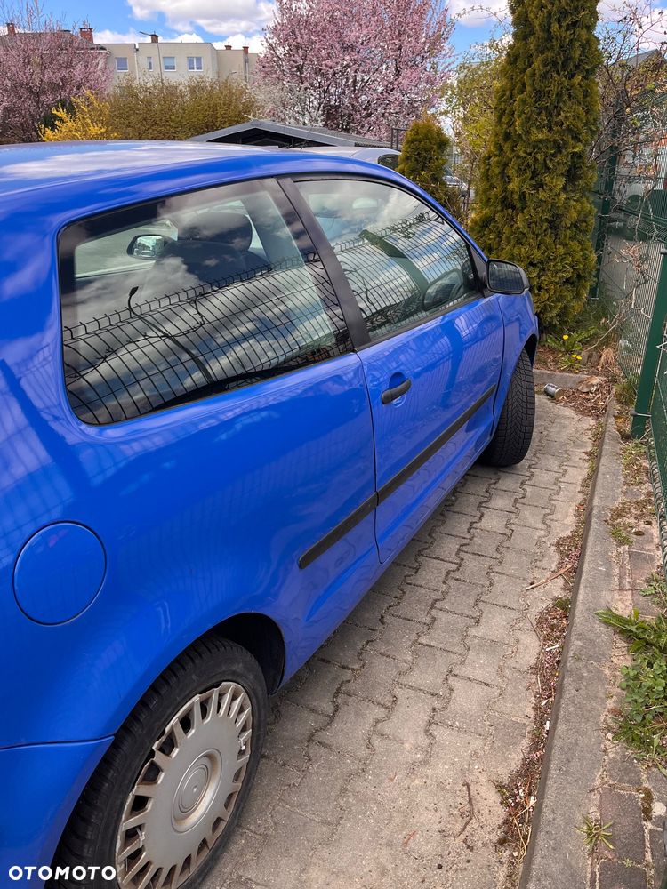 Volkswagen Polo - 4