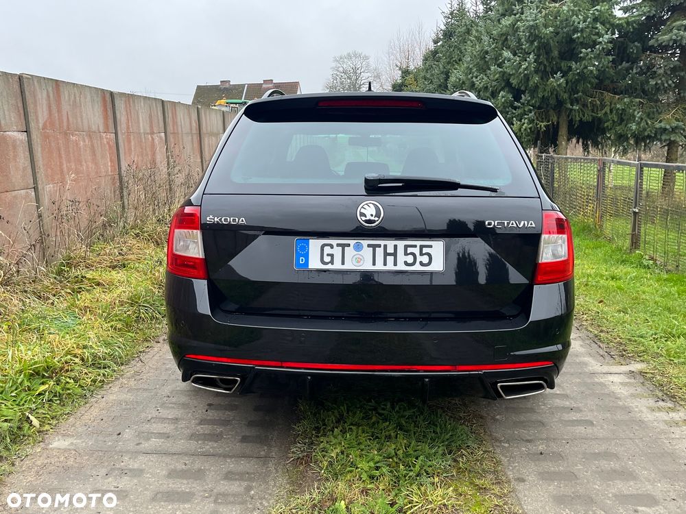 Skoda Octavia 2.0 TDI DSG RS - 6