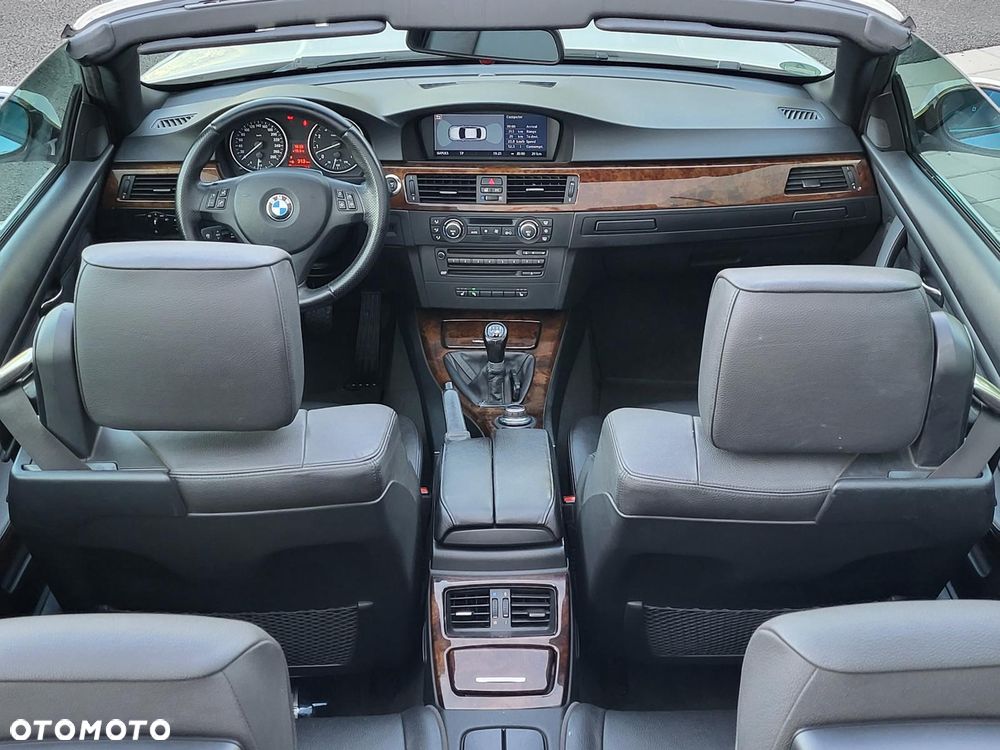 BMW Seria 3 325i - 8