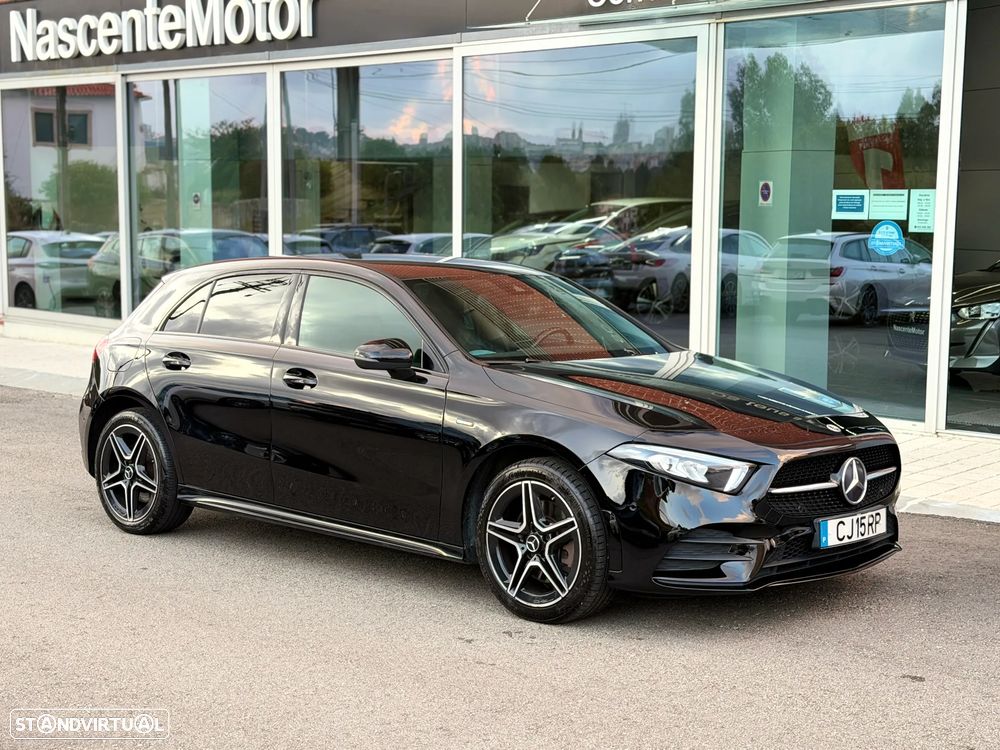 Mercedes-Benz A 250 e AMG Line — fotografia 3
