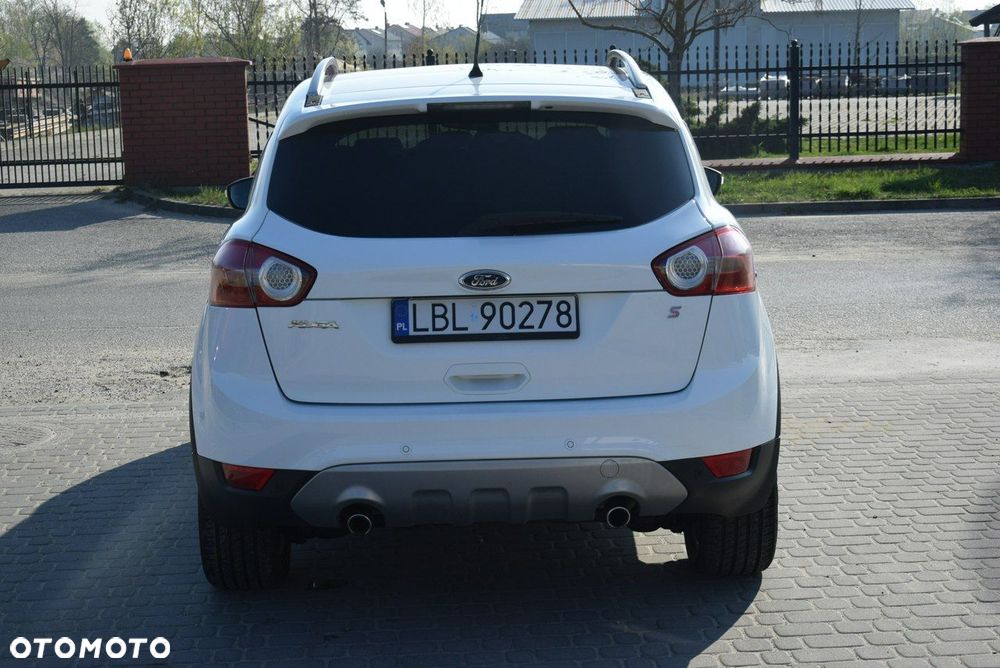 Ford Kuga 2.0 TDCi 4x4 Titanium - 11