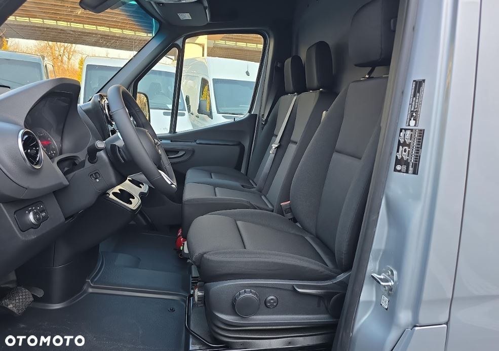 Mercedes-Benz Sprinter 319 Ekstra Long L4H2 - 8