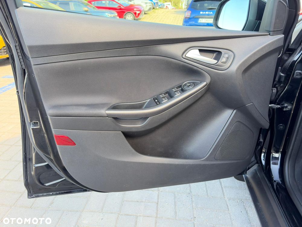 Ford Focus 1.5 EcoBoost Trend ASS - 9