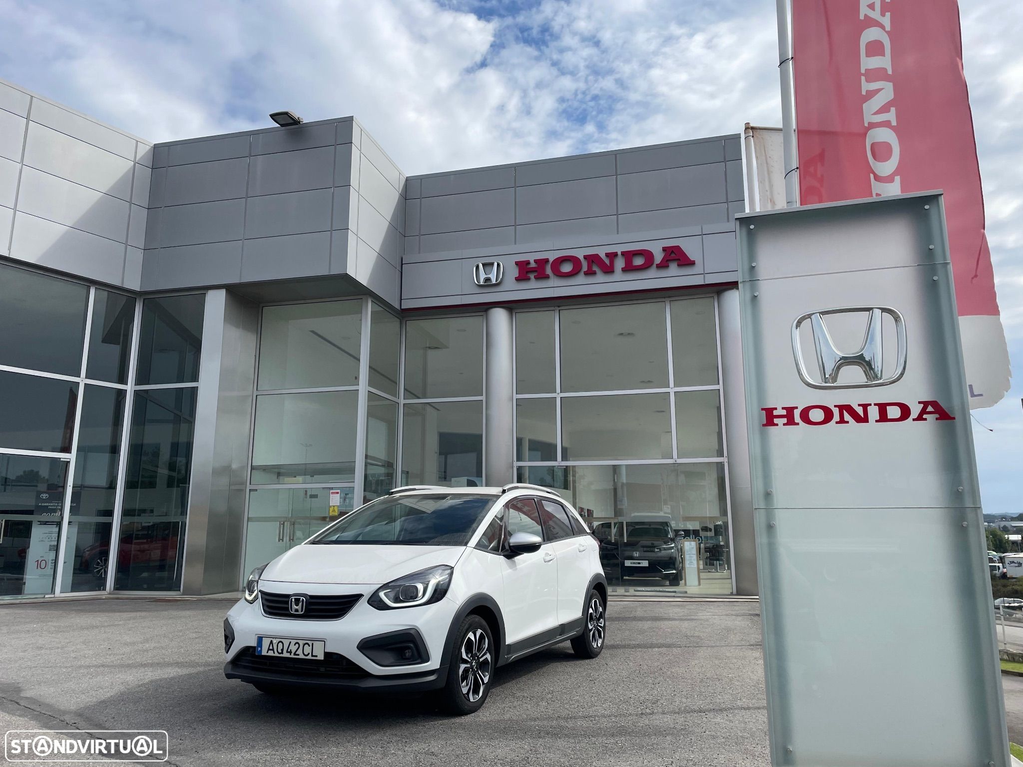 Honda Jazz Crosstar Hybrid 1.5 i-MMD Executive - 1