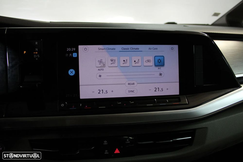 VW Multivan 2.0 TDI Life Longa DSG - 20