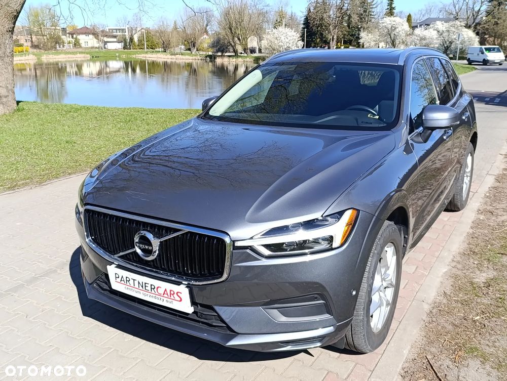 Volvo XC 60 T5 AWD Geartronic Momentum - 2
