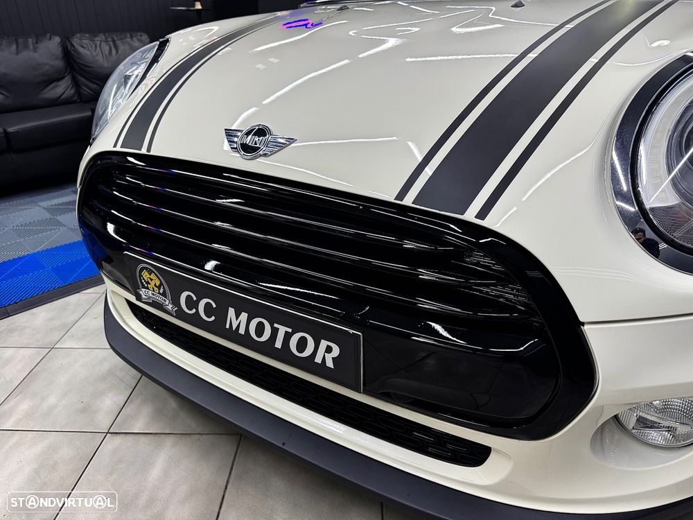 MINI 3 Portas Cooper Auto - 3