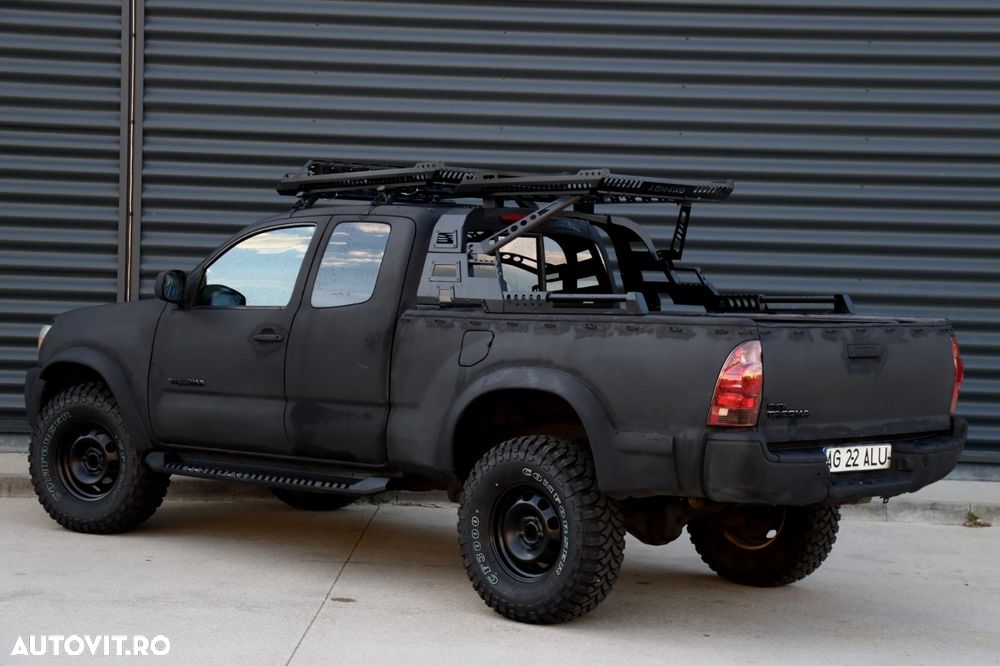 Toyota Tacoma - 21