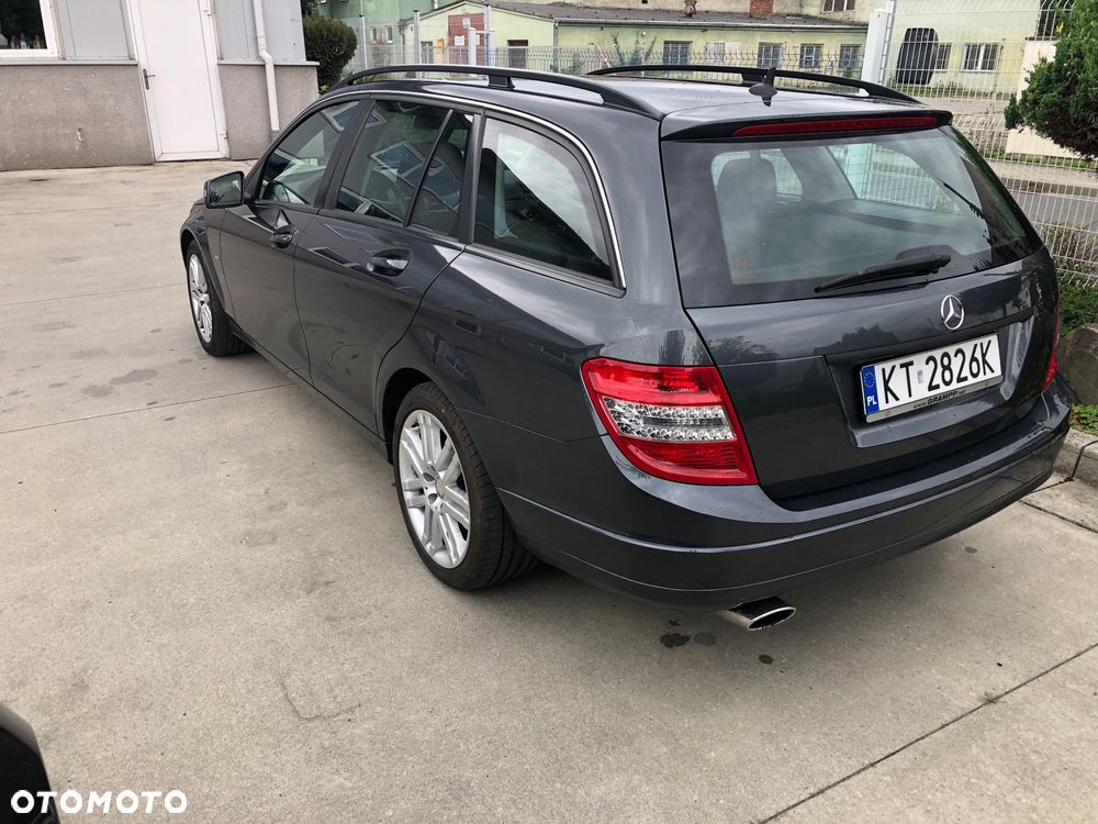Mercedes-Benz Klasa C 220 CDI BlueEff Avantgarde - 3