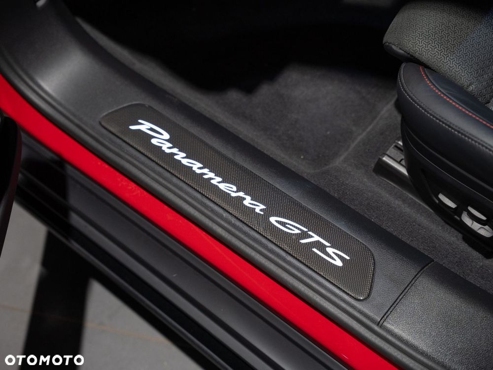 Porsche Panamera GTS - 37
