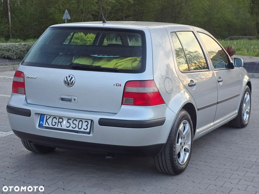 Volkswagen Golf 1.9 TDI Trendline - 11