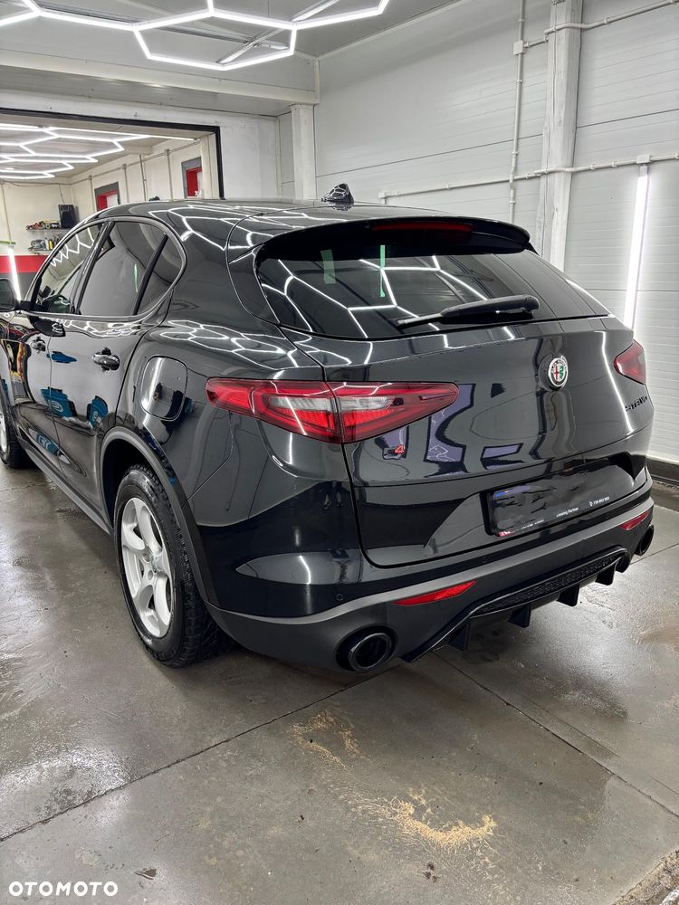 Alfa Romeo Stelvio 2.0 Turbo Super Q4 - 8