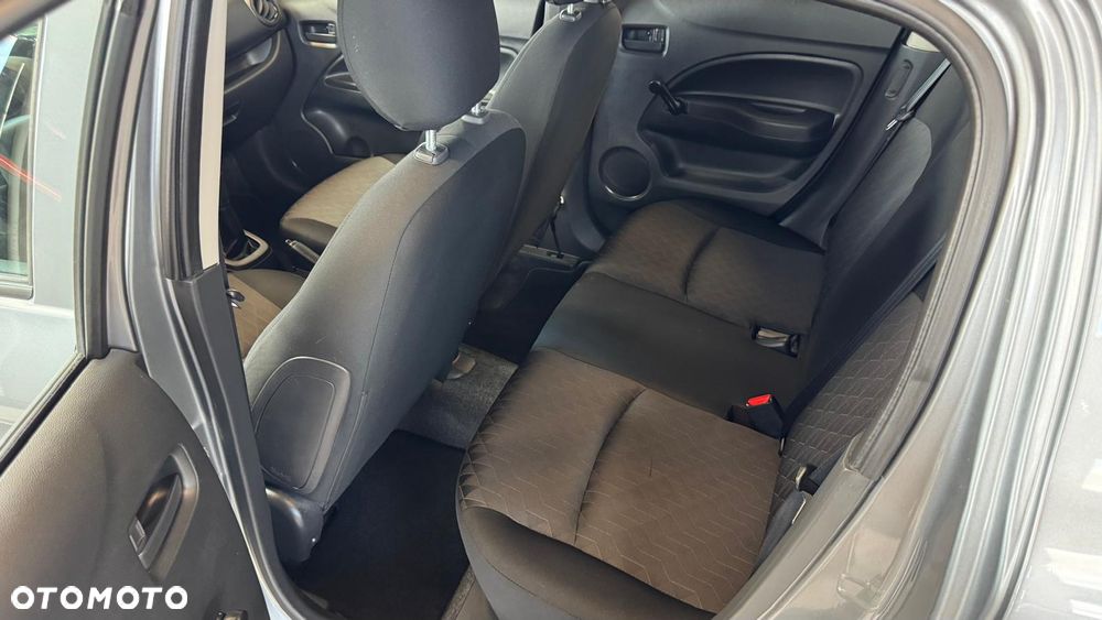 Mitsubishi Space Star 1.0 Inform - 19