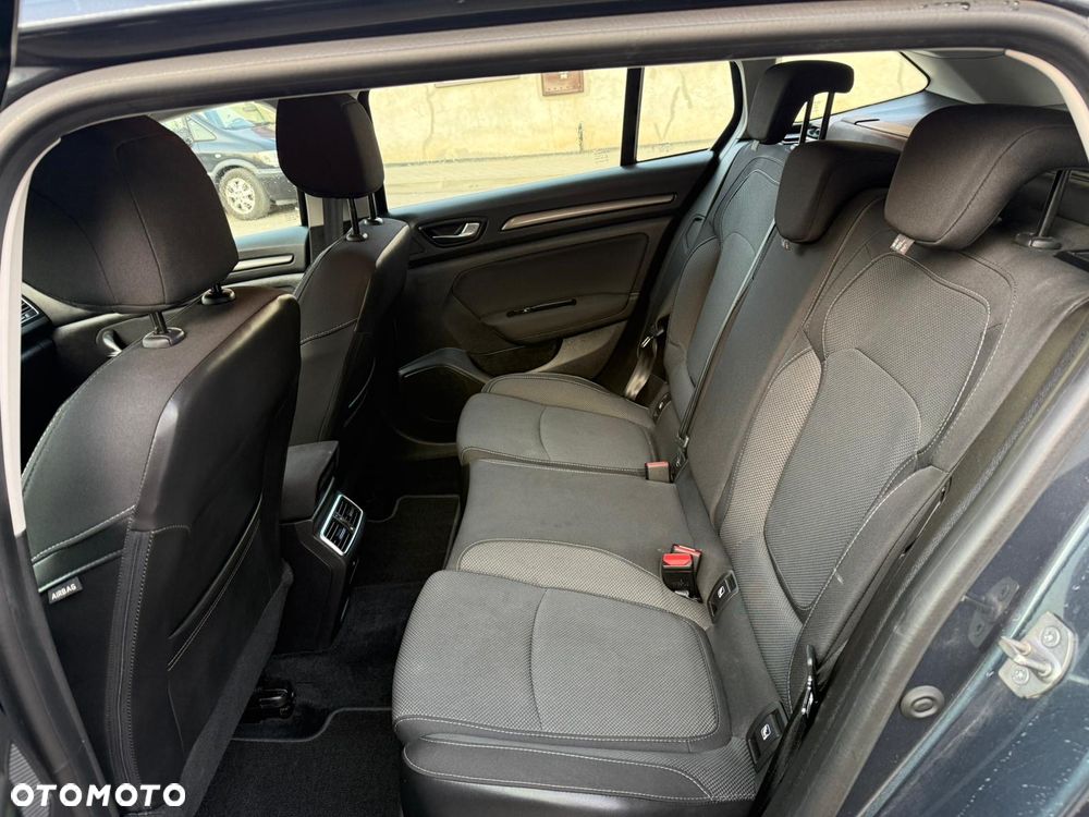 Renault Megane ver-1-3-tce-fap-limited-edc - 21