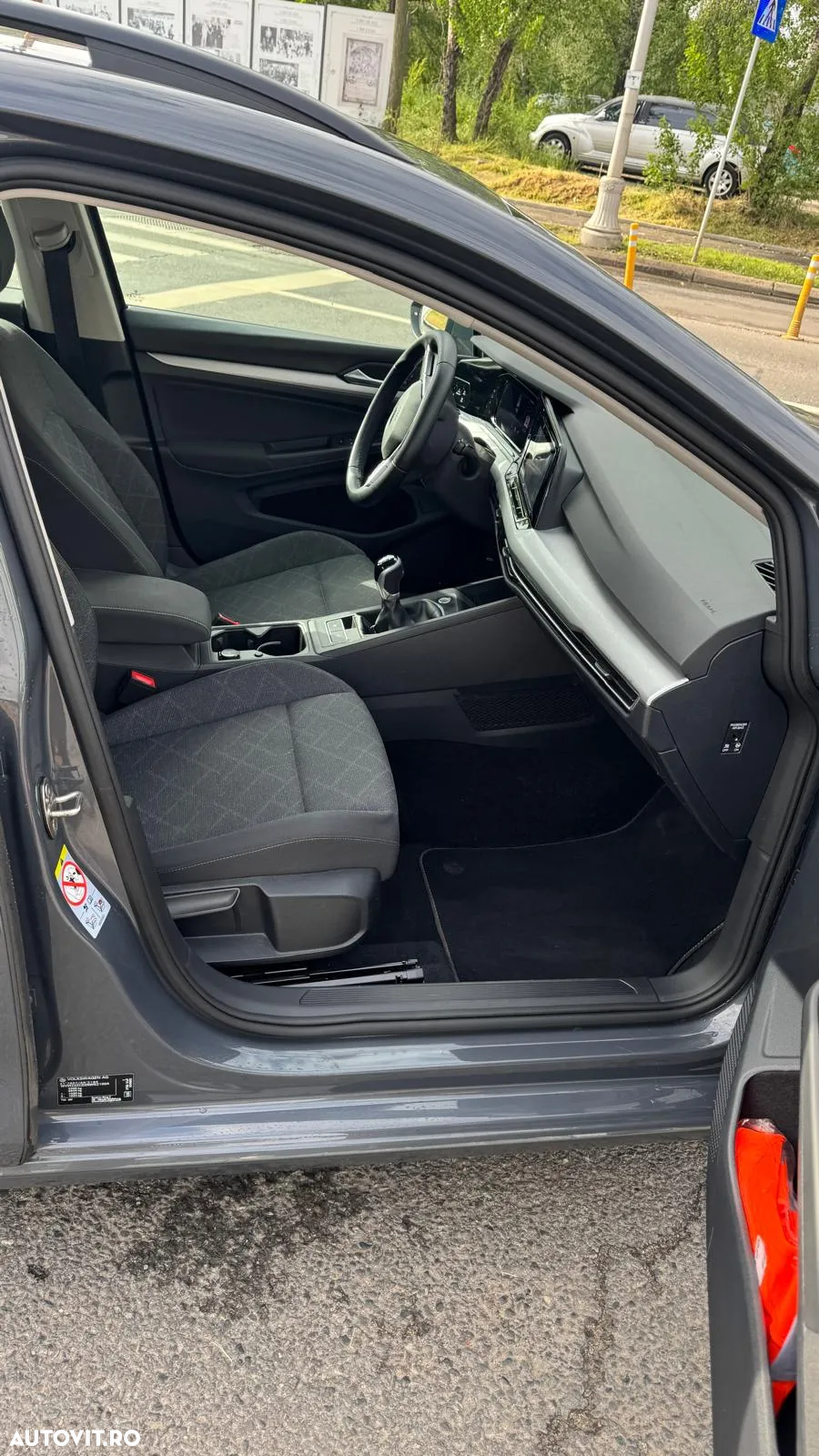 Volkswagen Golf Variant 2.0 TDI SCR Life - 16