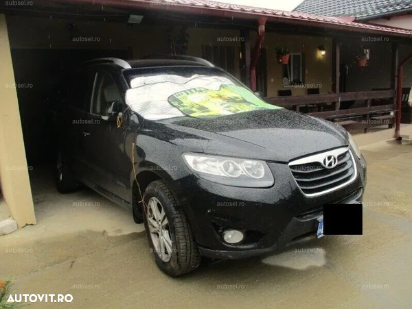 Dezmembrez Hyundai Santa FE 2011 facelift