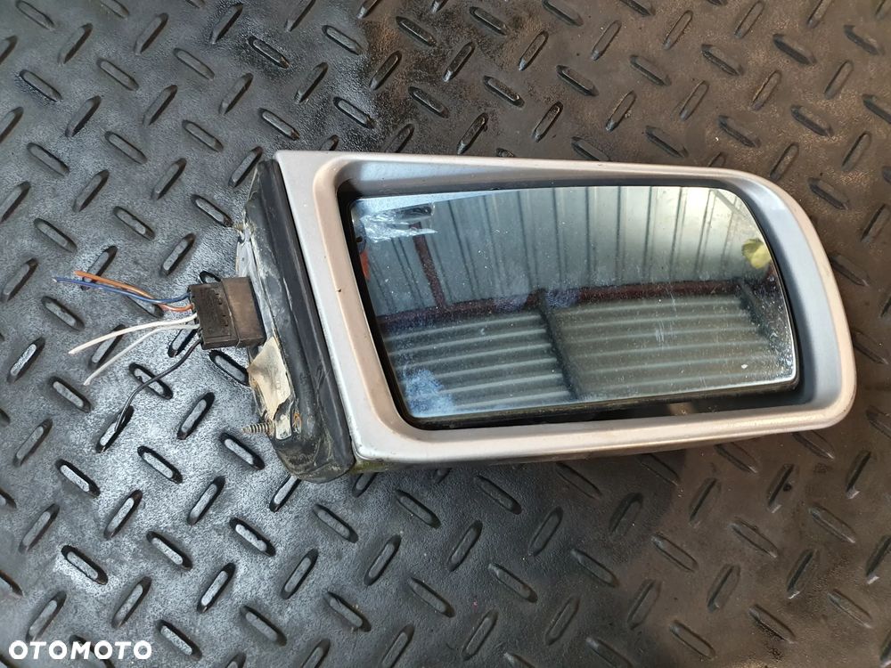 MERCEDES C W202 LUSTERKO ZEWNĘTRZNE PRAWE ELEKTRYCZNE 5PIN - 1