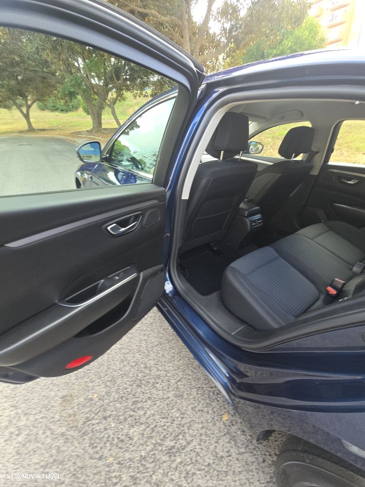Renault Talisman - 31