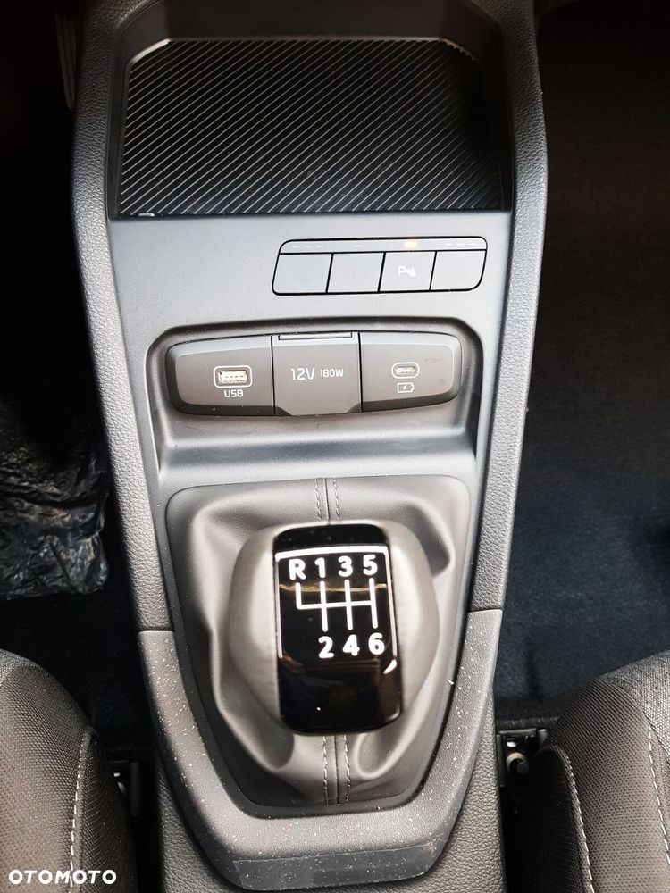 Kia Stonic 1.0 T-GDI M - 23