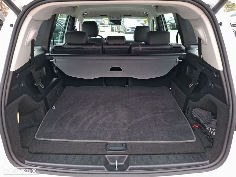 Mercedes-Benz GLB 180 d Progressive - 28