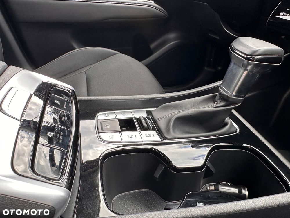 Hyundai Tucson 1.6 CRDi 48V-Hybrid 2WD DCT Trend - 13
