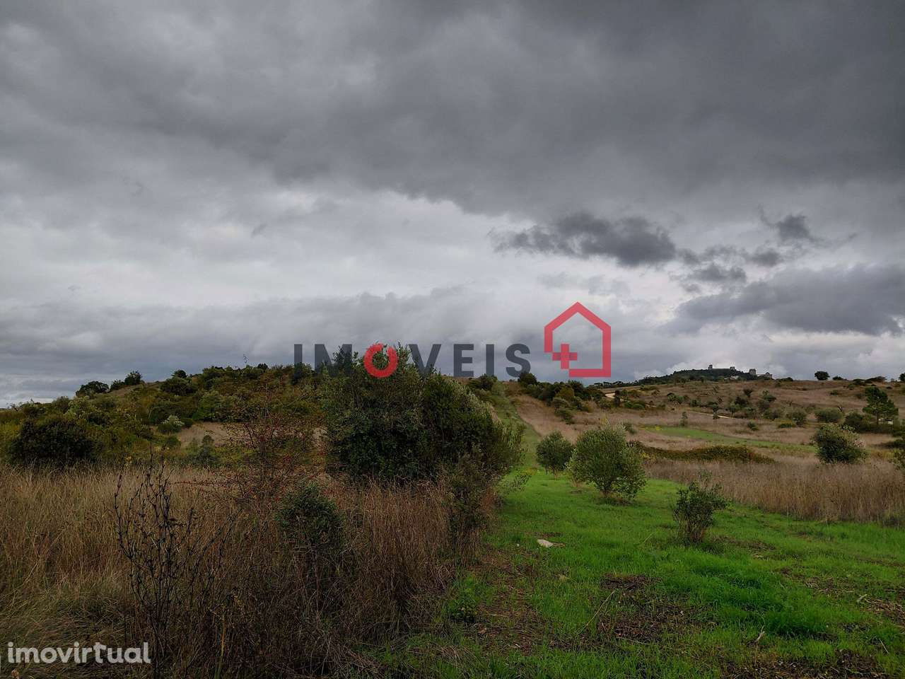 Terreno com vista deslumbrante e bons acessos!!! - Grande imagem: 3/6