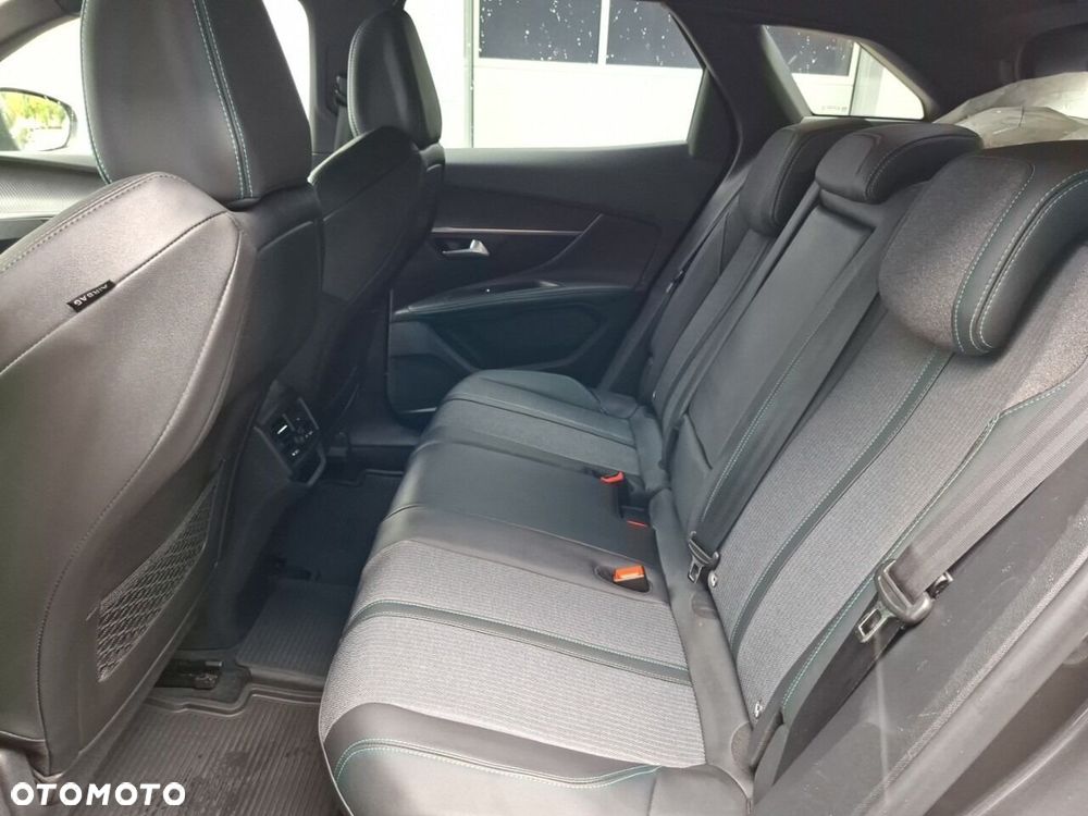 Peugeot 3008 - 10