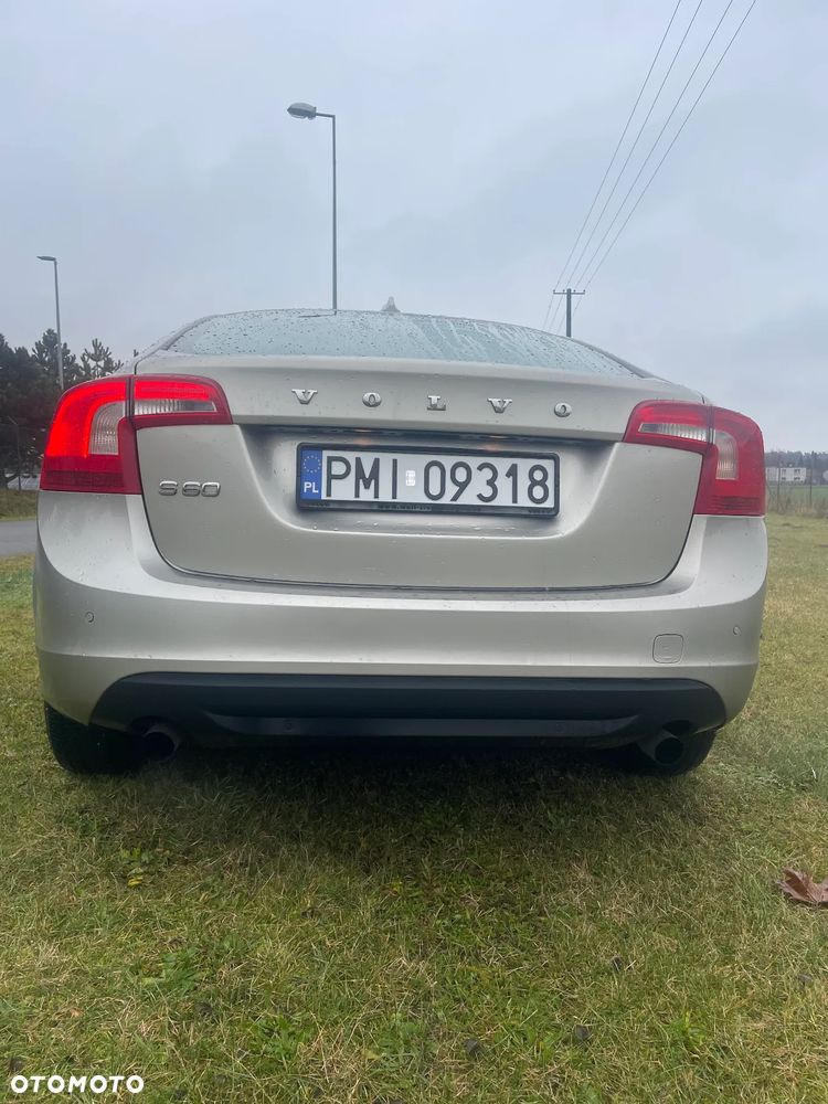 Volvo S60 - 5