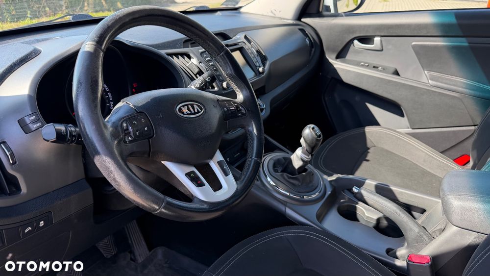 Kia Sportage 1.7 CRDI 2WD Spirit - 12