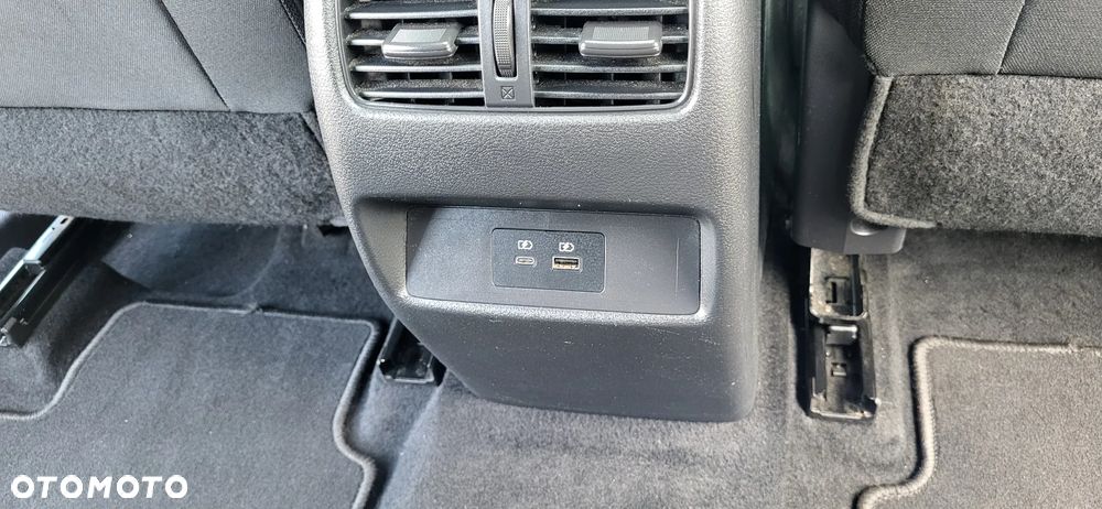 Nissan Qashqai 1.3 DIG-T MHEV N-Connecta - 30